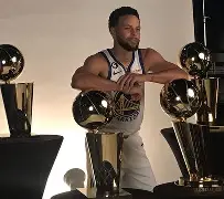 勇士艰苦拿下胜利,库里和杜兰特火力全开的简单介绍 勇士艰苦拿下胜利,库里和杜兰特火力全开的简单介绍