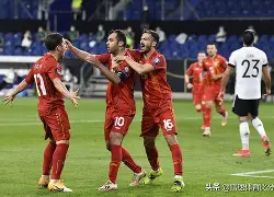 包含立陶宛豪取胜利，马其顿球队遗憾失利的词条