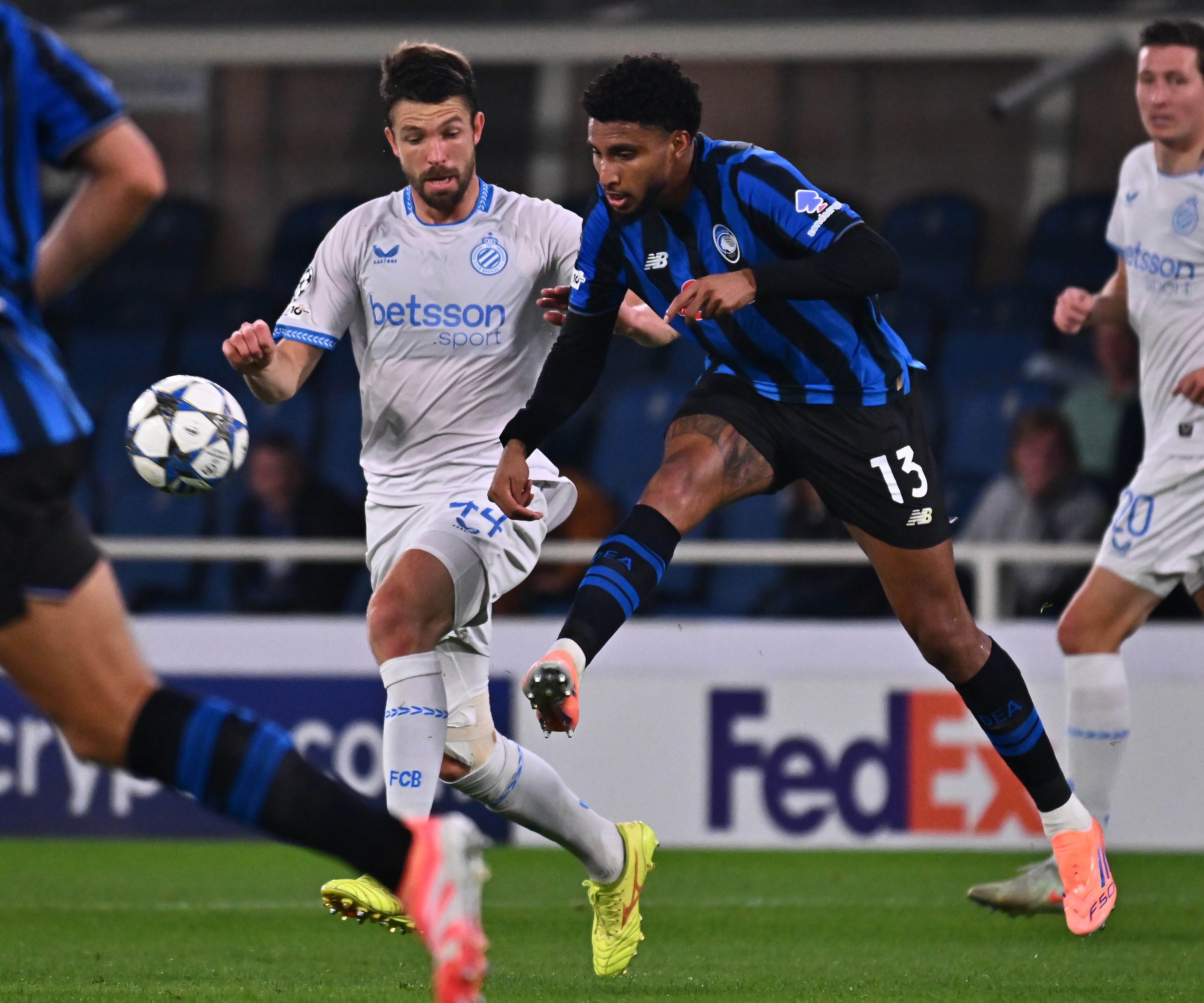 亚特兰大客场战胜卡利亚里，继续保持争冠势头(亚特兰大vs卡利亚里分析预测)