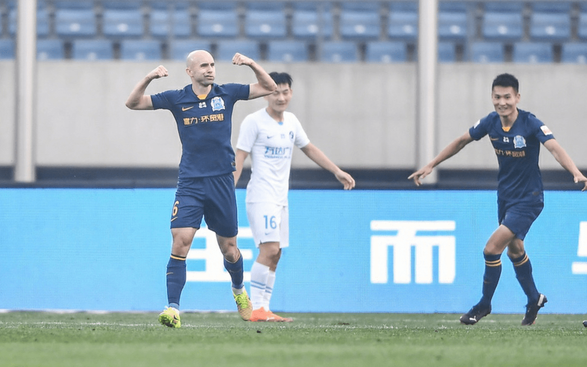 深圳官方发布重磅转会消息，球迷哗然