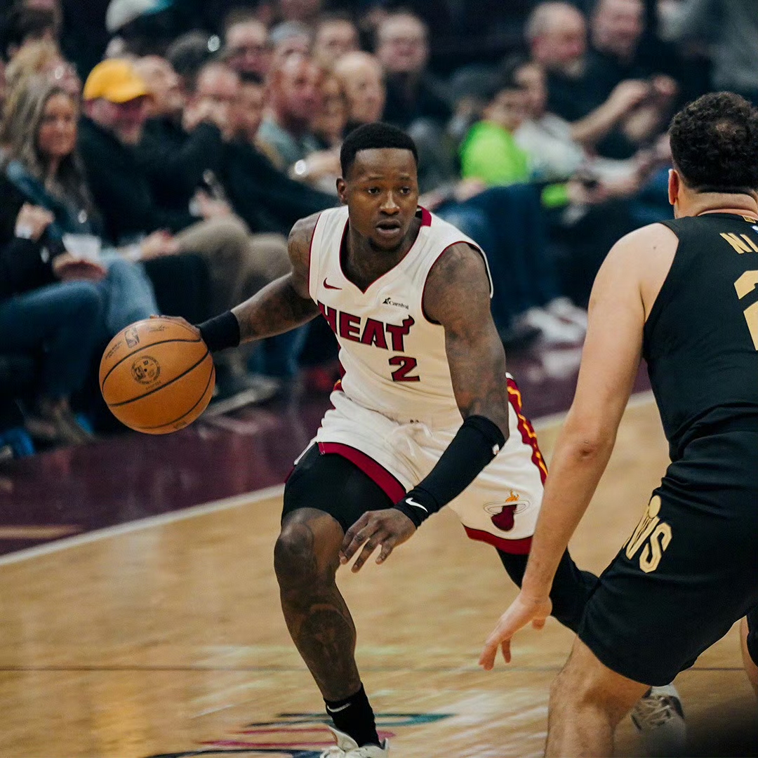 骑士队主帅透露对阵热火的战术部署(骑士队主帅透露对阵热火的战术部署是什么?)